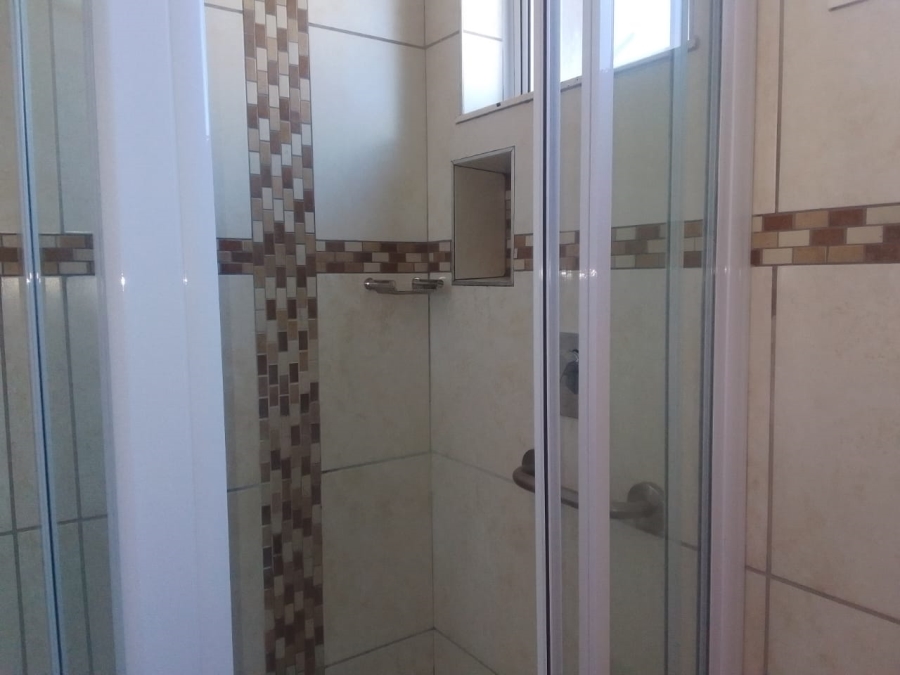 To Let 3 Bedroom Property for Rent in Quigney Eastern Cape